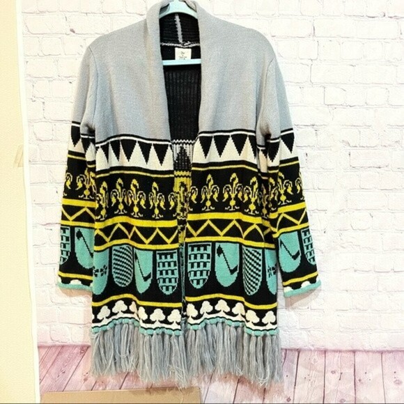 Cardigan Front Open Sweater Fringe Multicolor Size Medium by Hot & Delicious - Picture 1 of 7